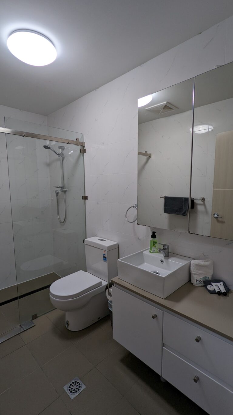 PXL_20220512_025543208